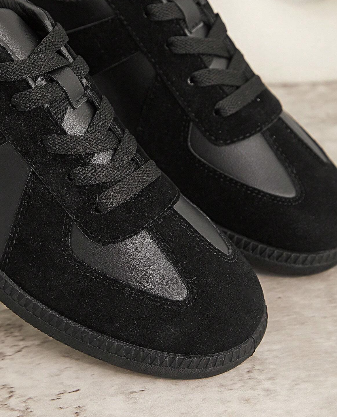 Trieste Leather Sneakers