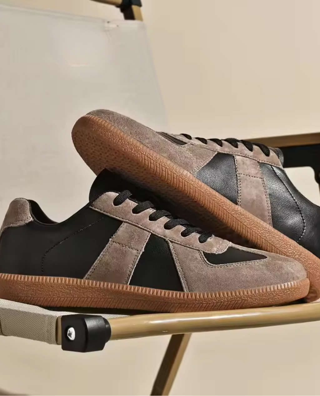Vulcano Leather Sneakers