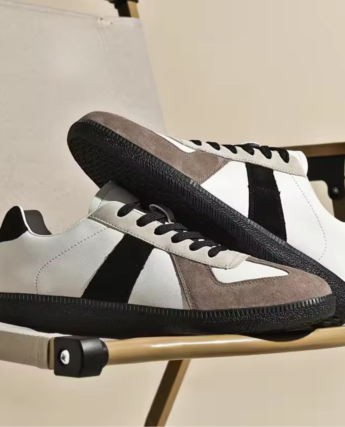 Vulcano Leather Sneakers