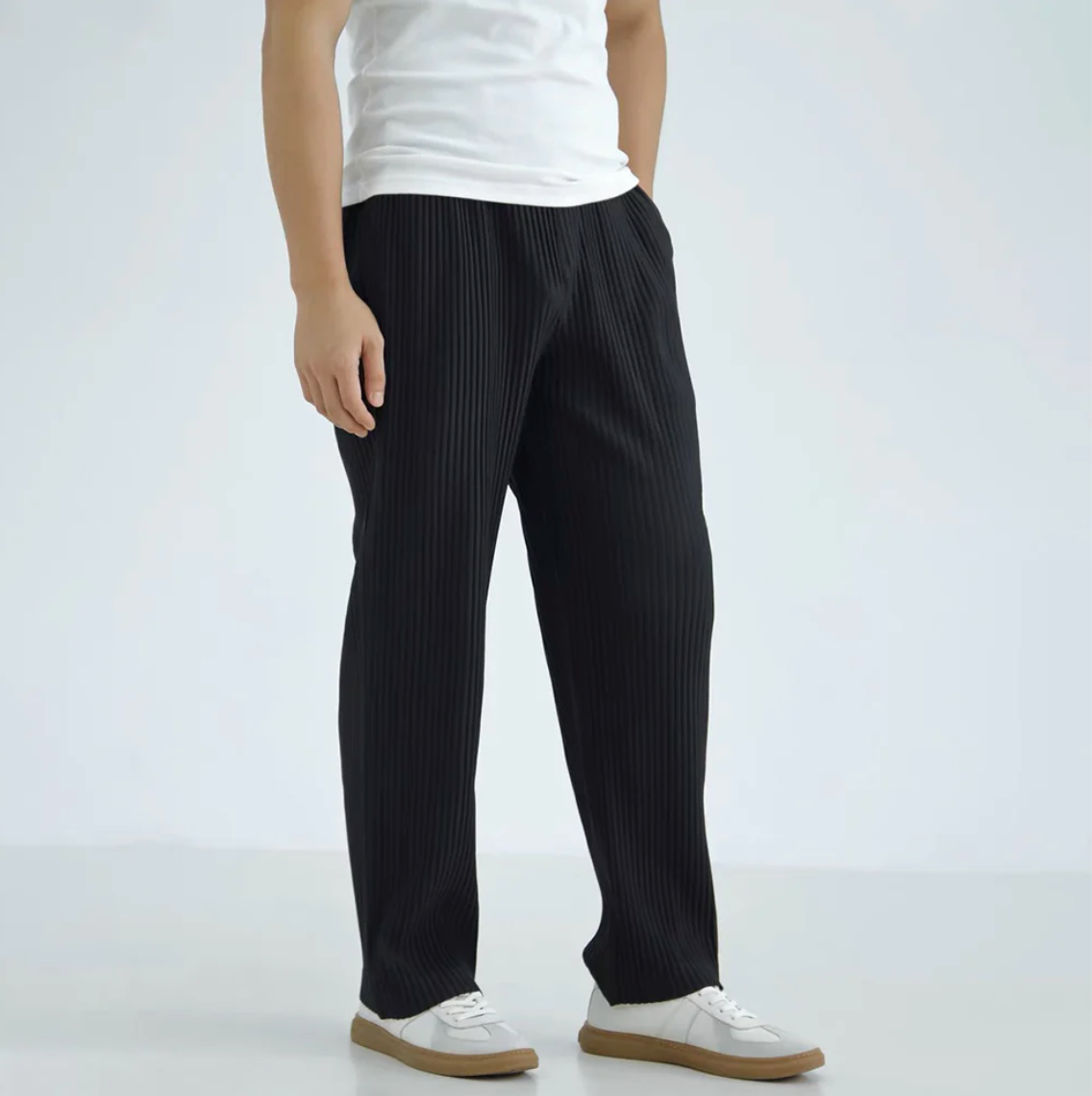 Todi Pleated Pants